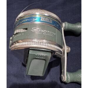 Vintage Zebco legacy 33 Ball Bearing Spin Cast Fishing Reel Made In USA